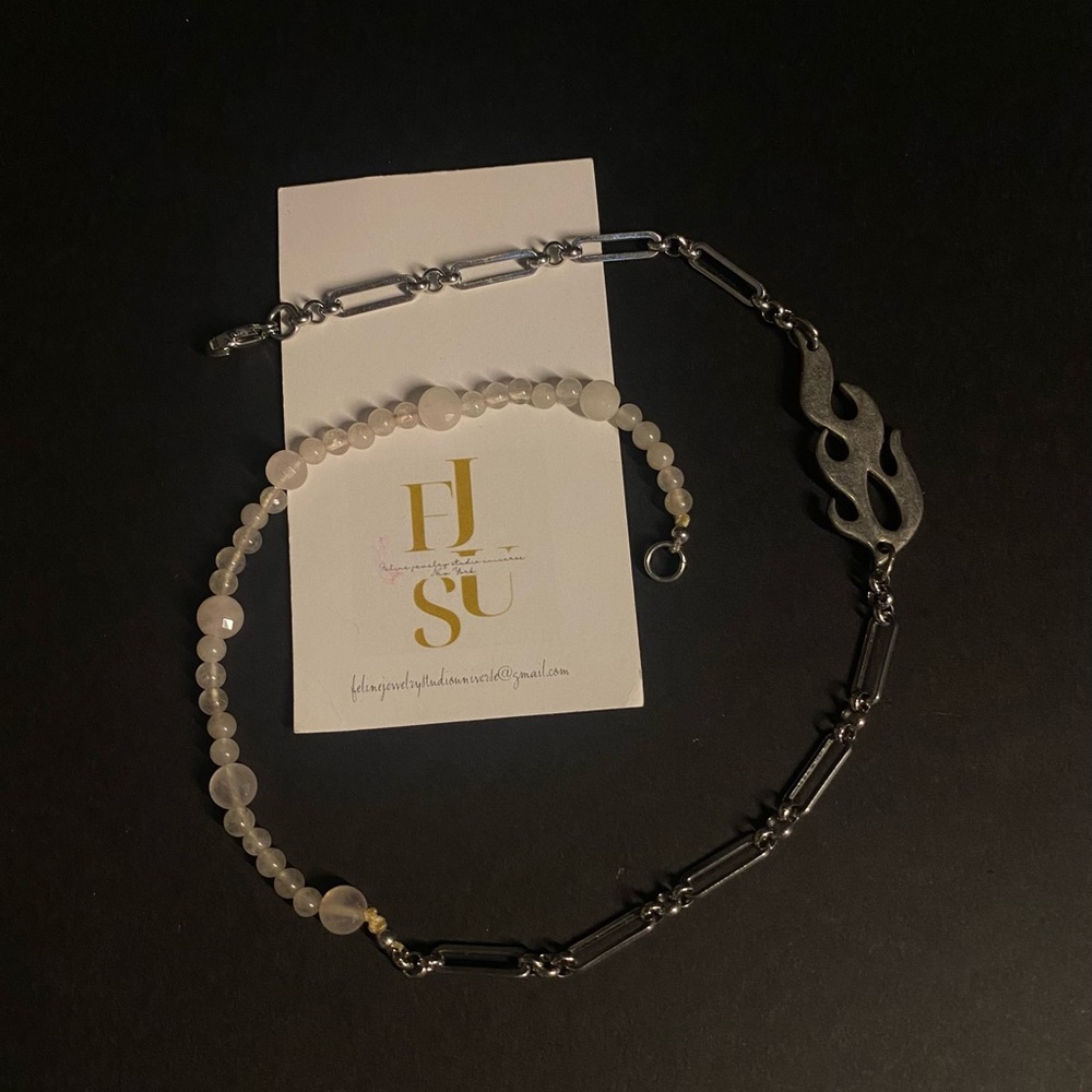 Handmade Stylish Silver plated titanium with pink quartz Necklace